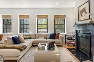 27 High St, Newport, RI 02840 - Photo 3