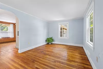 24 Magnolia Street, Warwick, RI 02889 - Photo 9