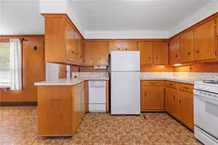 24 Magnolia St, Warwick, RI 02889 - Photo 19