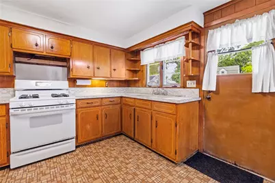 24 Magnolia Street, Warwick, RI 02889 - Photo 17