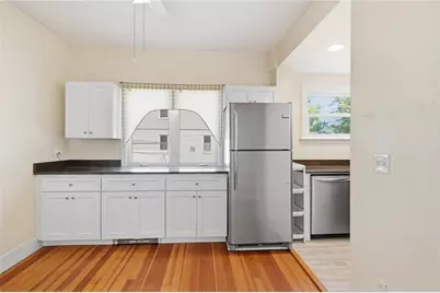 110 Mount Pleasant Avenue, Providence, RI 02906 - Photo 13