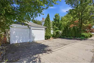 110 Mount Pleasant Avenue, Providence, RI 02906 - Photo 5