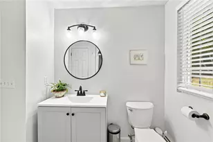 102 Timber Ridge Rd, Charlestown, RI 02813 - Photo 17