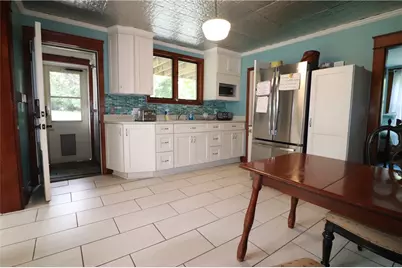 140 Maple Avenue #1, Middletown, RI 02842 - Photo 17