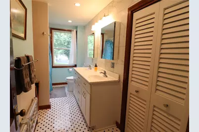 140 Maple Avenue #1, Middletown, RI 02842 - Photo 23