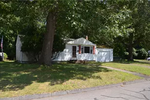 70 Griffin Dr, Warwick, RI 02886 - Photo 27