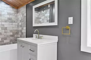 163 Manolla Ave, Warwick, RI 02888 - Photo 17