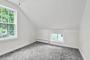 163 Manolla Ave, Warwick, RI 02888 - Photo 19