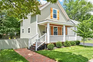 163 Manolla Ave, Warwick, RI 02888 - Photo 3