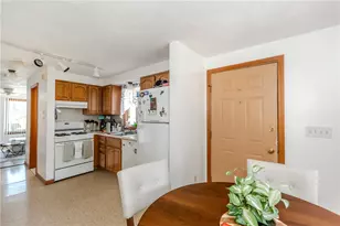 53 Hazael St, Providence, RI 02908 - Photo 15