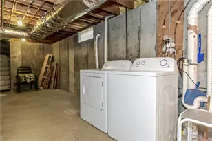 53 Hazael St, Providence, RI 02908 - Photo 47