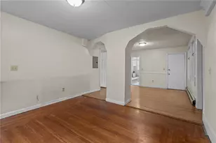 15 Judith St, Providence, RI 02909 - Photo 9