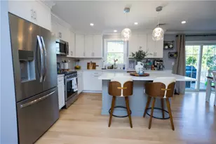 209 Curran Rd, Cumberland, RI 02864 - Photo 7