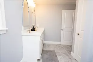 209 Curran Rd, Cumberland, RI 02864 - Photo 21