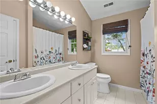 194 Council Rock Rd, Cranston, RI 02921 - Photo 27