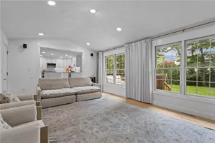 194 Council Rock Rd, Cranston, RI 02921 - Photo 9