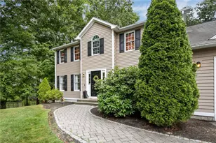 194 Council Rock Rd, Cranston, RI 02921 - Photo 3
