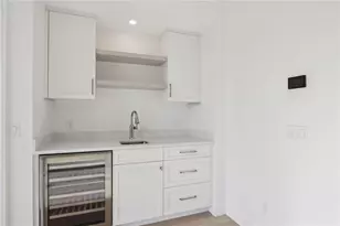 59 Lookout Ln, Portsmouth, RI 02871 - Photo 5