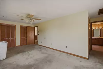125 Colonial Avenue, Tiverton, RI 02878 - Photo 19