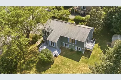 125 Colonial Avenue, Tiverton, RI 02878 - Photo 3