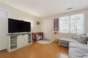 3399 Post Rd, Warwick, RI 02886 - Photo 17