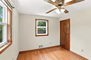 86 Pender Ave, Warwick, RI 02889 - Photo 11