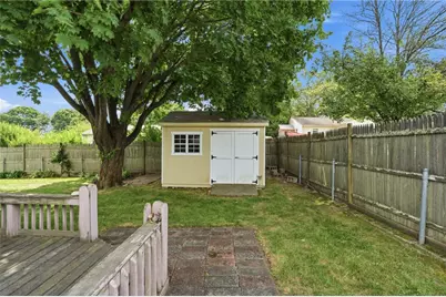 86 Pender Avenue, Warwick, RI 02889 - Photo 35