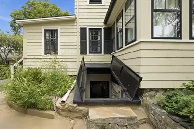 1331 New London Avenue, Cranston, RI 02920 - Photo 33