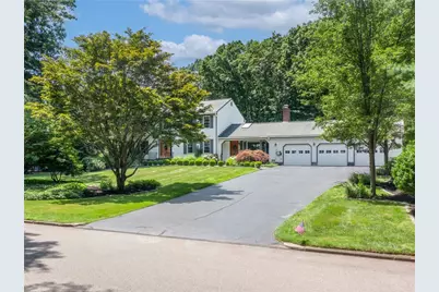 34 Gilbert Stuart Drive, Warwick, RI 02818 - Photo 3