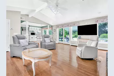 34 Gilbert Stuart Drive, Warwick, RI 02818 - Photo 9