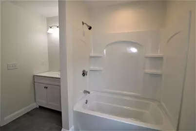 121 Hillcrest Avenue, Providence, RI 02909 - Photo 11
