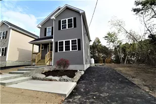 121 Hillcrest Ave, Providence, RI 02909 - Photo 25