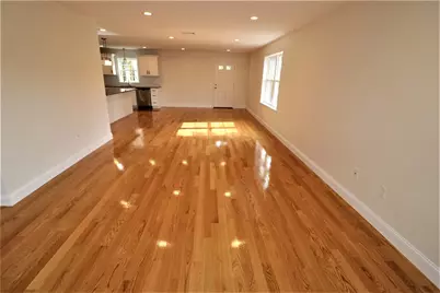 121 Hillcrest Avenue, Providence, RI 02909 - Photo 7