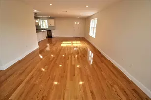 121 Hillcrest Ave, Providence, RI 02909 - Photo 7
