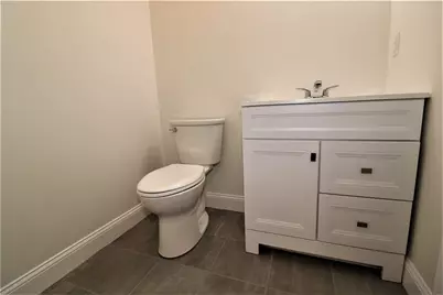 121 Hillcrest Avenue, Providence, RI 02909 - Photo 9