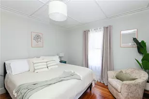 16 Pond Ave, Newport, RI 02840 - Photo 7