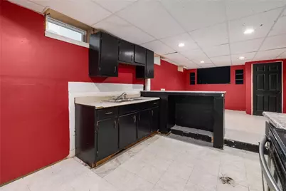 33 Moorefield Street, Providence, RI 02909 - Photo 17