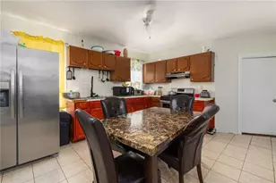 33 Moorefield St, Providence, RI 02909 - Photo 21