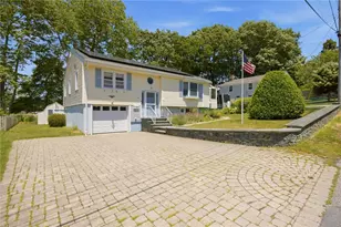 10 Kerins Terrace, Newport, RI 02840 - Photo 1