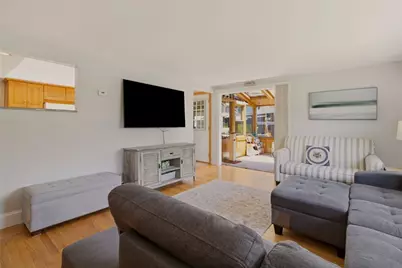 10 Kerins Terrace, Newport, RI 02840 - Photo 5