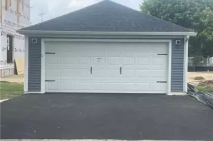 51 Rosella Ave, Pawtucket, RI 02861 - Photo 5