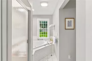 142 Ferry Rd, Bristol, RI 02809 - Photo 23