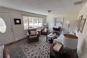 51 Surrey Ln, North Kingstown, RI 02852 - Photo 5