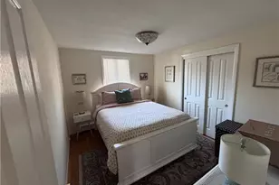 51 Surrey Ln, North Kingstown, RI 02852 - Photo 3