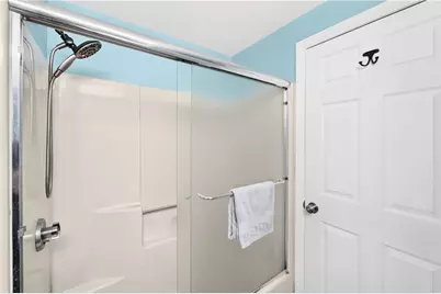 34 Village Court #34, West Warwick, RI 02893 - Photo 17