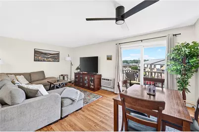 34 Village Court #34, West Warwick, RI 02893 - Photo 5
