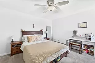 34 Village Ct, West Warwick, RI 02893 - Photo 11
