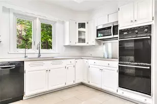 14 Reservoir Ave, Johnston, RI 02919 - Photo 17
