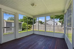 37 Planet Ave, East Providence, RI 02915 - Photo 17