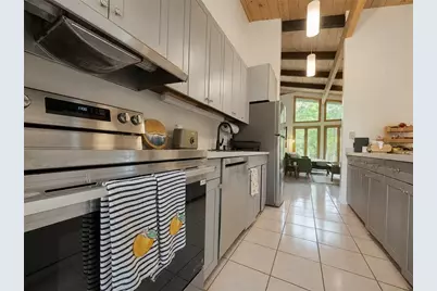 35 Sunset Avenue, North Kingstown, RI 02874 - Photo 17